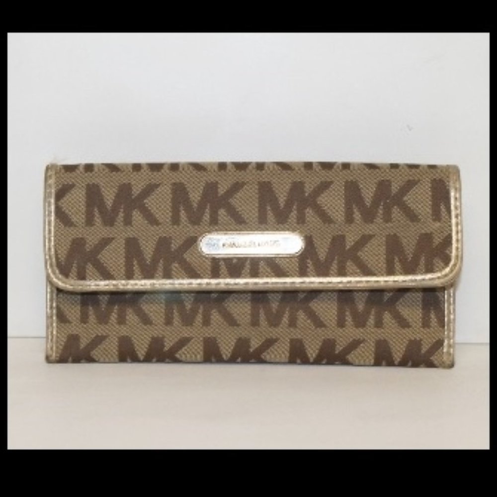Michael Kors Jet Set MK Signature Gold Leather Slim Continental Clutch Wallet